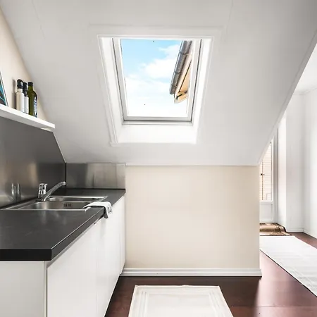 Spacious 3-bedroom In Appartement